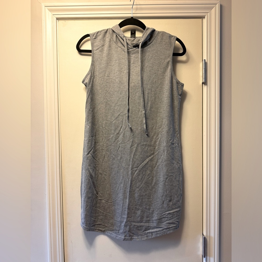 NWOT SHEIN Sleeveless Gray Hoodie Dress Size Medium